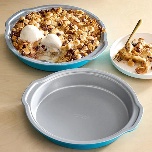 9" (23-cm) Round Cake Pans