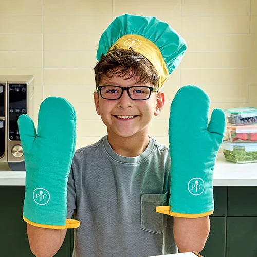 Kids Club Chef Hat and Oven Mitts